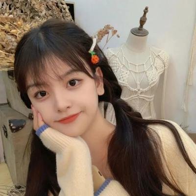 聪明的金发美女